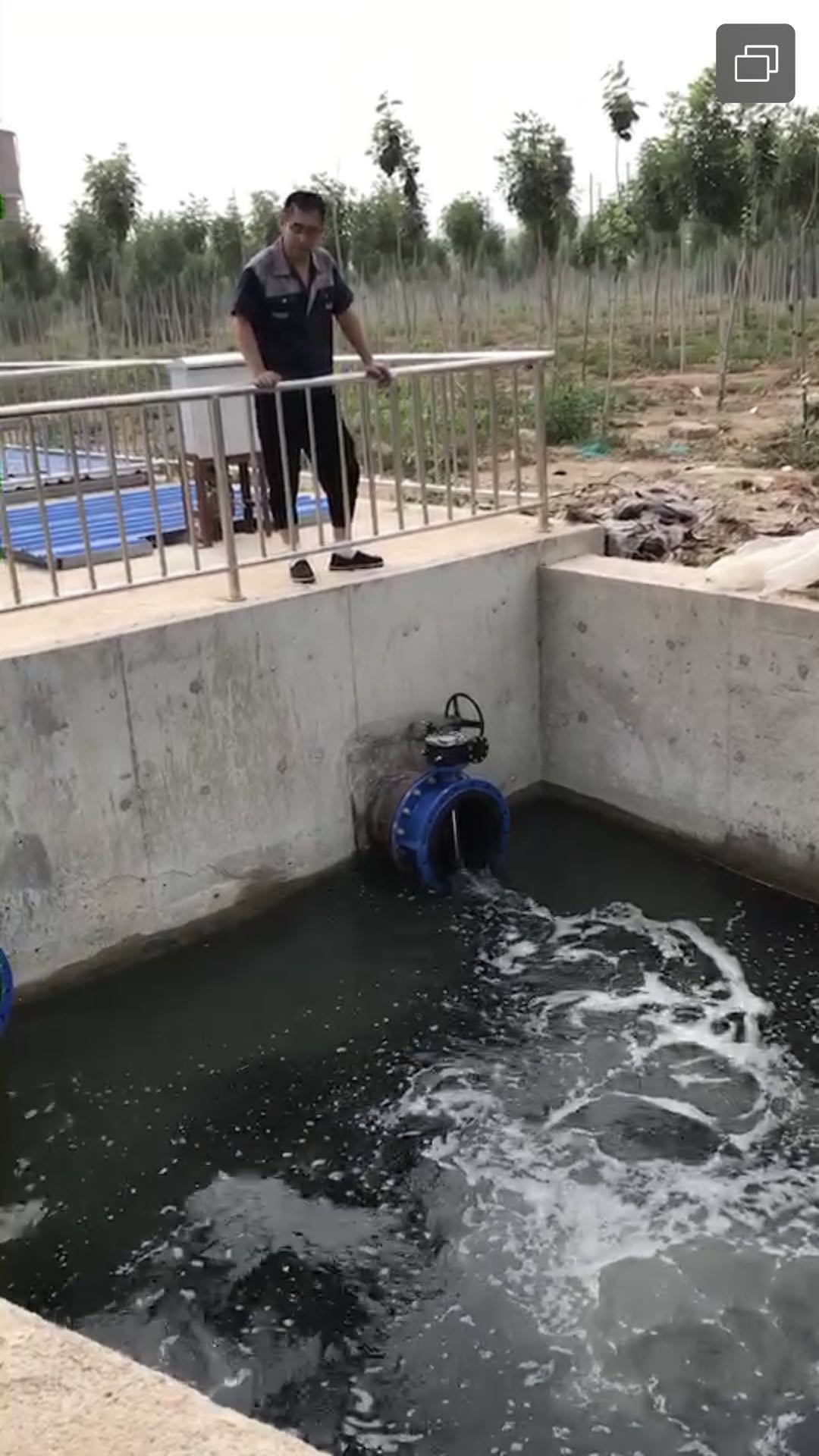 天津潜成泵业西青900QZB潜水轴流泵安装现场第2张-潜水电机-潜水电泵-高压潜水电机-天津潜成泵业