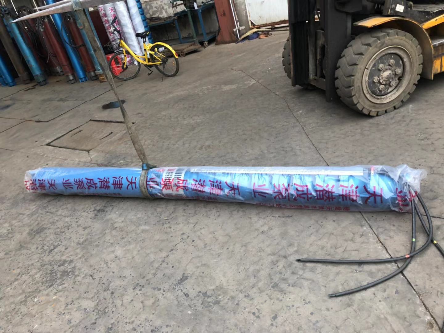 250QJR80-180-63KW地热井用潜水泵发往北京顺义区第2张-潜水电机-潜水电泵-高压潜水电机-天津潜成泵业